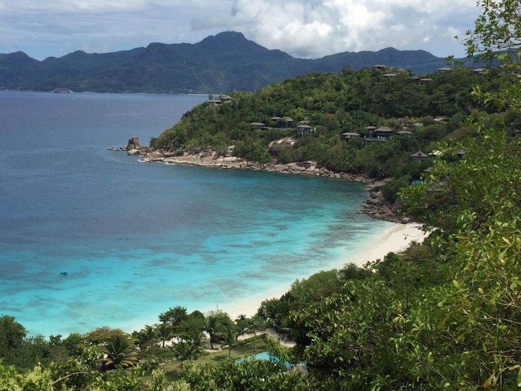 four seasons resort, seychelles, snorkelling