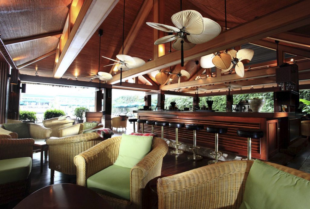 Bamboo-Bar-Sofitel-Metropole-Hanoi