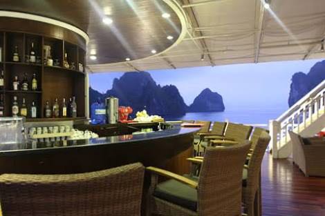 bar halong cruise, Auco Halong Bay Cruise, Bo Hon Island, Halong Bay, Halong Bay Cruise, Sofitel Hanoi, travel vietnam, vietnam, Vietnam sightseeing, Sofitel Metropole hotel