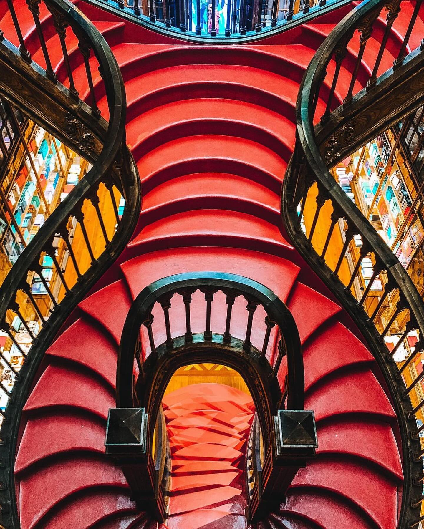 Livraria Lello bookstore